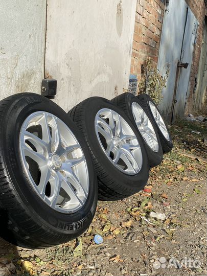 Комплект колес r15