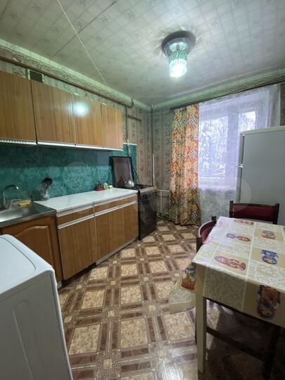 2-к. квартира, 61 м², 3/10 эт.