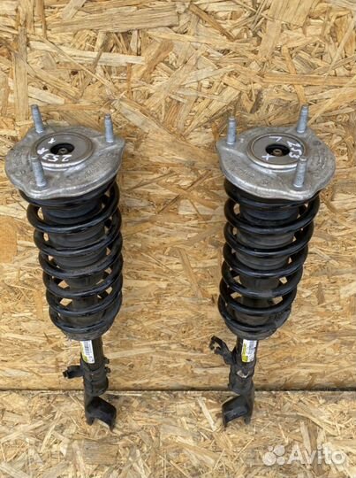 Стойка передняя Mercedes-Benz GLC253 / X253