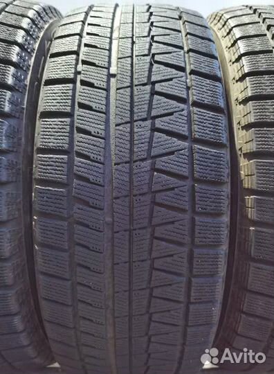 Bridgestone Blizzak Revo GZ 225/55 R17 99T