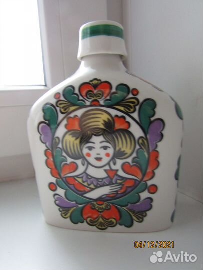 Фарфор вербилки чайницы, штоф, подсвечник