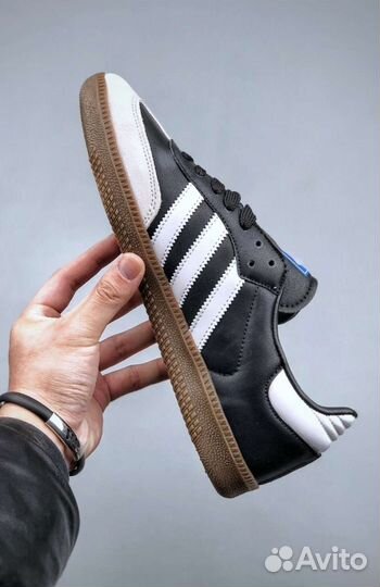 Adidas clover samba OG