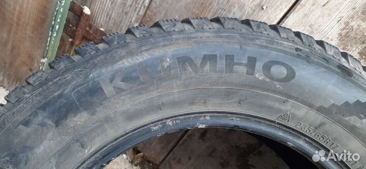 Kumho I'Zen KW22 235/65 R17 108T