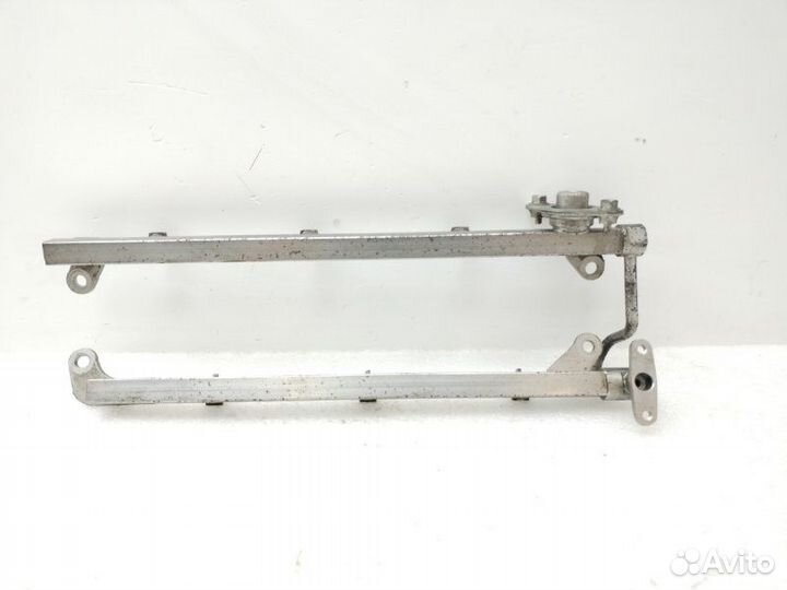 Топливная рейка (рампа) Nissan Skyline V36 2.5