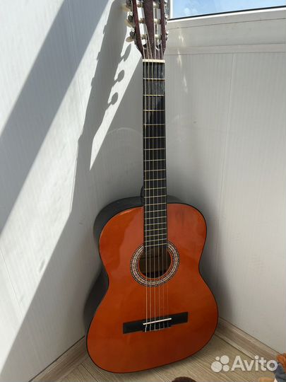 Классическая гитара