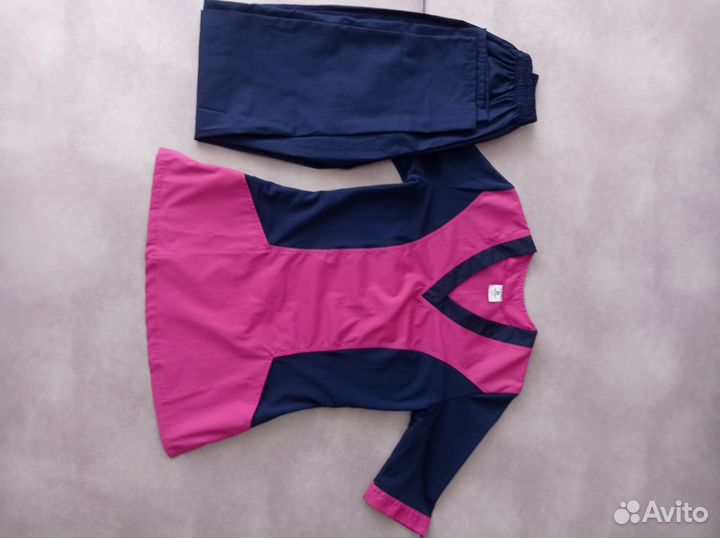 Медицинский костюм новый