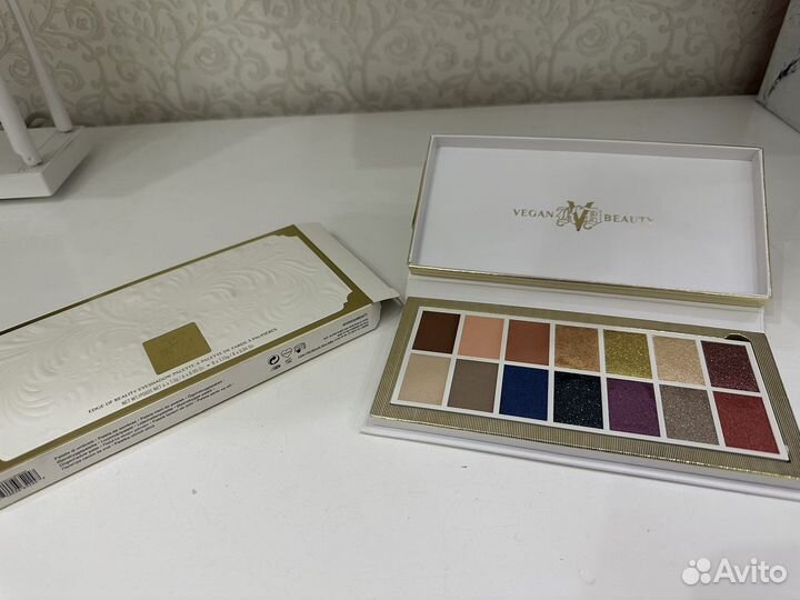 KVD Vegan Beauty Edge of reality