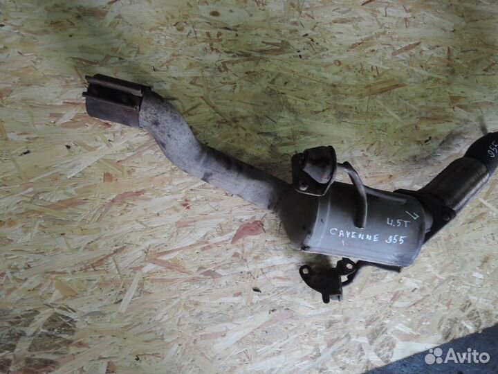 Приемная труба левая Porsche Cayenne 2003-2010