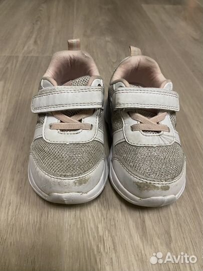 Кроссовки детские 22 размер