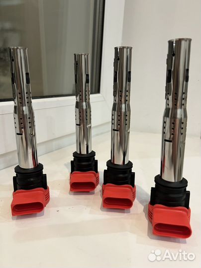 Катушка зажигания Audi Volkswagen VAG 06E905115E