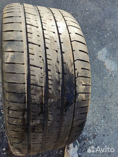 Pirelli P Zero 275/35 R20