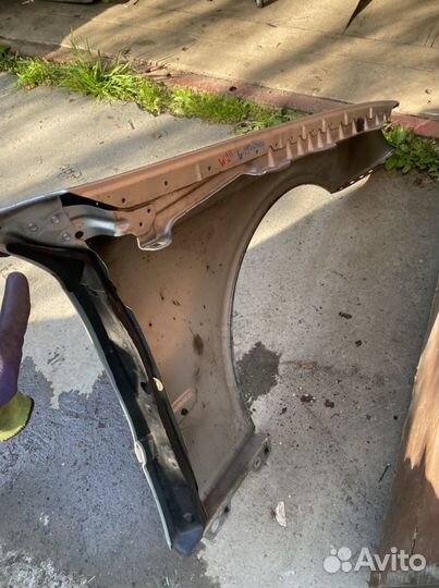 Крылья на mercedes 211