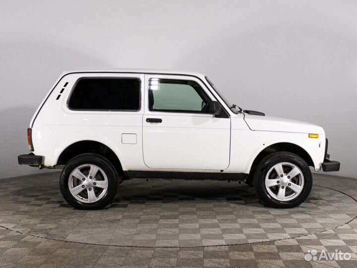 LADA 4x4 (Нива) 1.7 МТ, 2017, 102 175 км