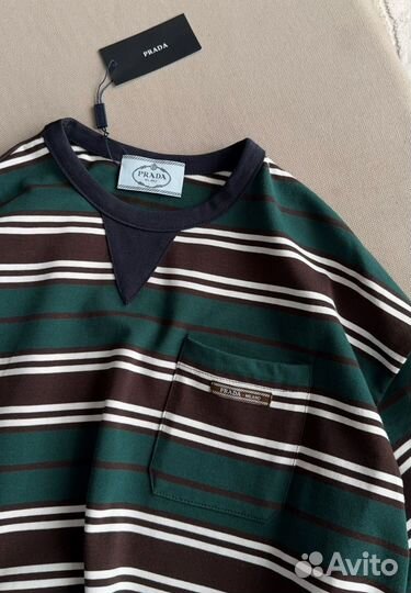 Футболка женская prada