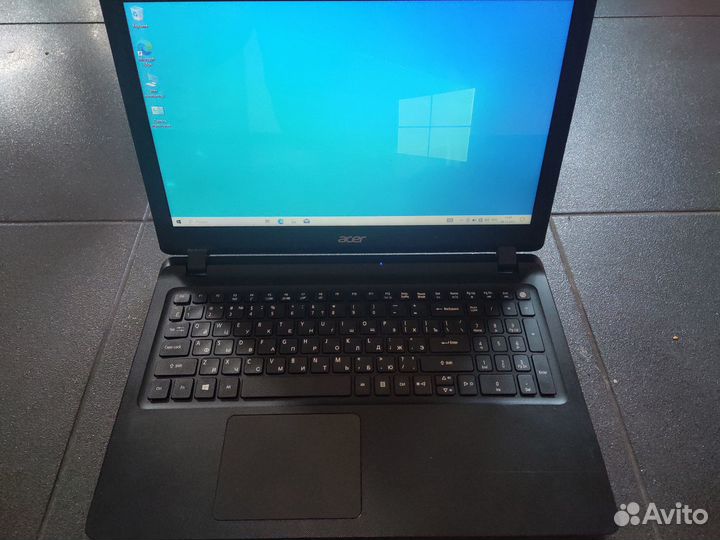 Ноутбук Acer ES1-533 4-ядра Intel N4200, 4Gb, SSD