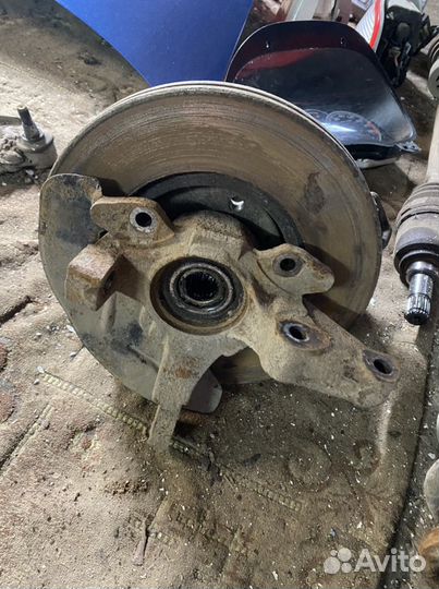 Кулаки передние fiat albea