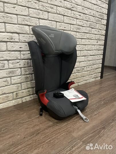 Детское автокресло Britax Römer Kidfix SL