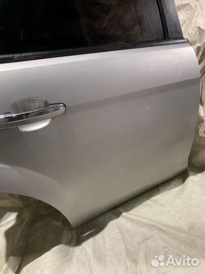 Дверь Ford Focus 2 рестайлинг