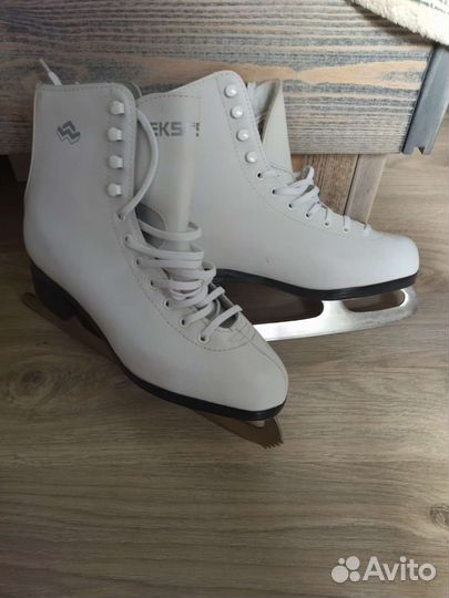 Коньки фигурные Новые