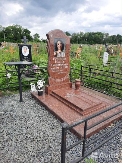 Реставрация и уборка над могильных сооружений