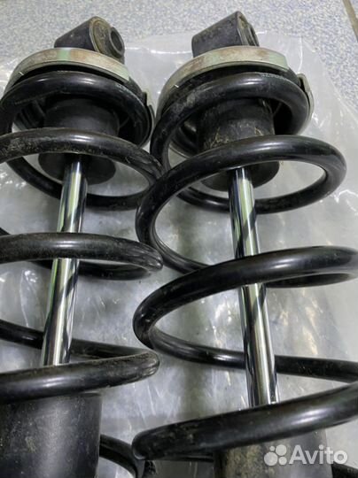 Оригинальный комплект амортизаторов Can-Am