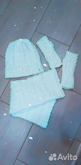 Шапки и наборы