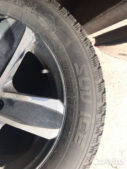 Колеса в сборе r17 зимние за 4 шт