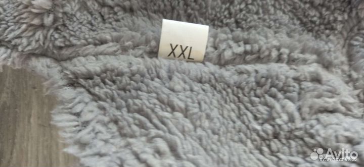 Комбинезон для средней собаки