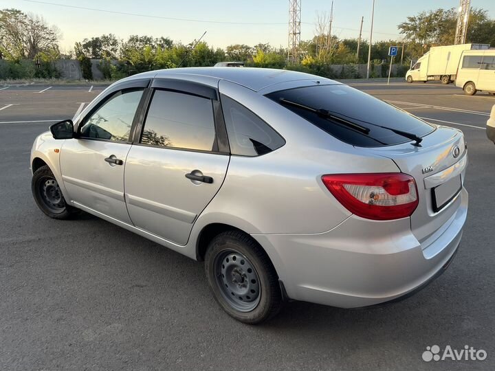 LADA Granta 1.6 МТ, 2015, 99 000 км