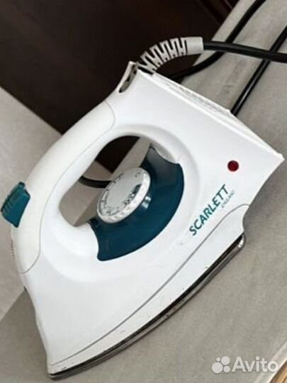 Утюг Scarlett