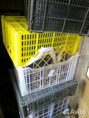 Ящики-пласмасса и деревянные для мелочей