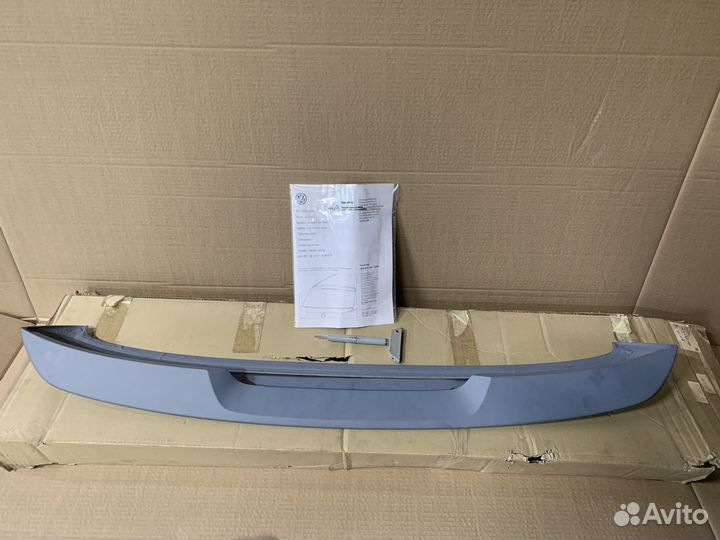 Спойлер крышки багажника Volkswagen Touareg NF