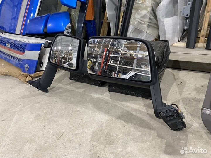 Зеркало наружное правое Scania 6-series 2084604