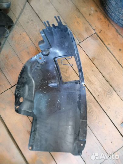 Подкрылки правые Opel Astra H