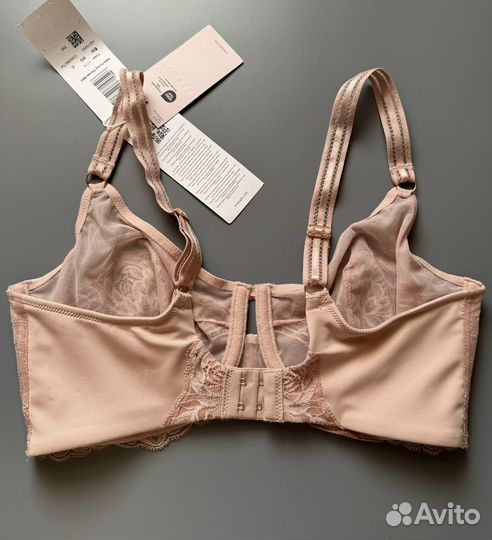 Бюстгальтер Triumph minimizer 80E, 85E, 95E