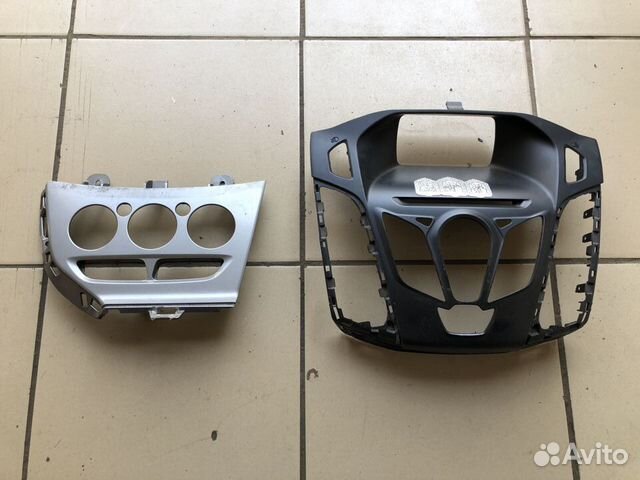 Накладка центральной консоли Ford Focus 3