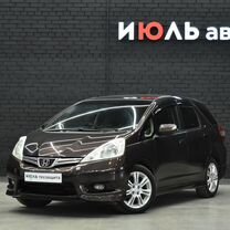 Honda Fit Shuttle 1.5 CVT, 2011, 223 485 км, с пробегом, цена 895 000 руб.