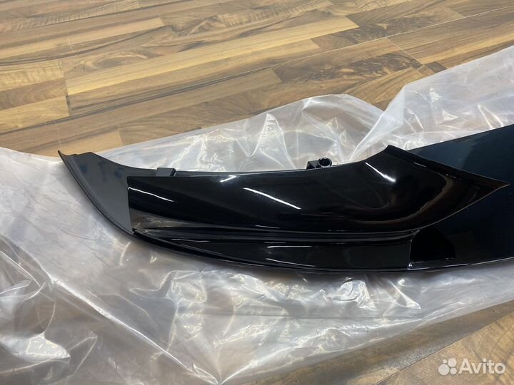 Сплиттер / губа на BMW F10 M perfomance