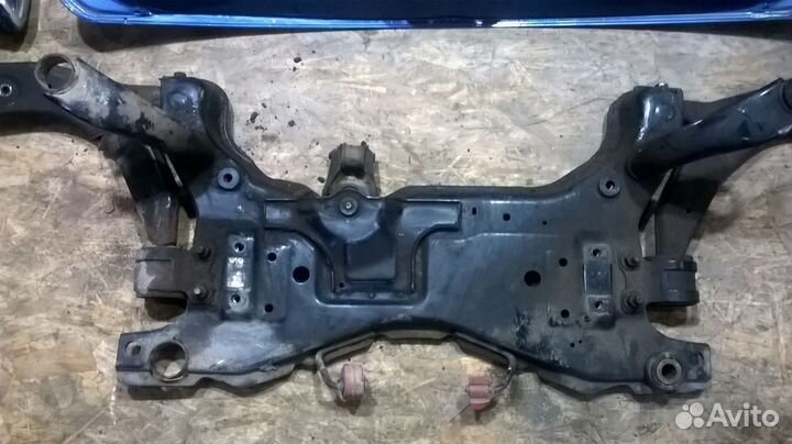 Ford Focus (II) II (2004–2008) Балка подмоторная