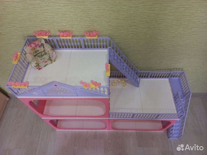 Кукольный домик