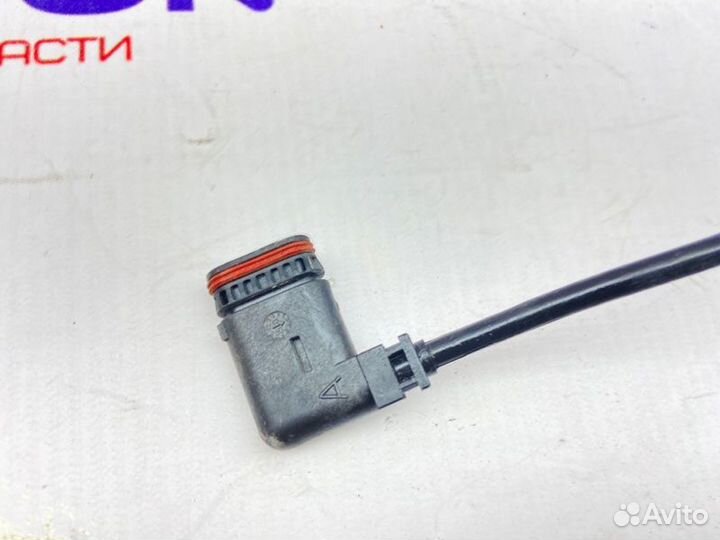 Датчик высоты дорожного просвета Mercedes E-Класс