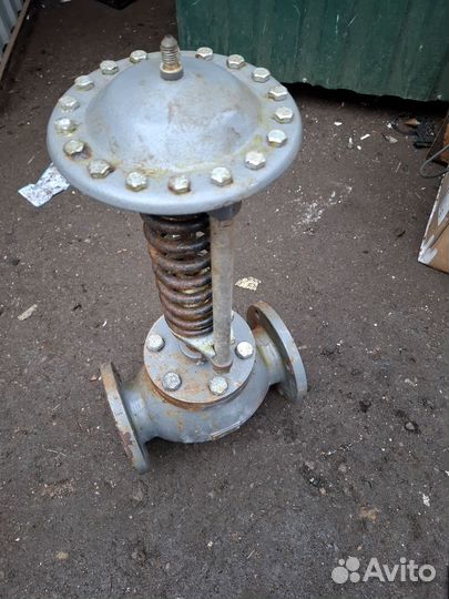 Регулятор давлени