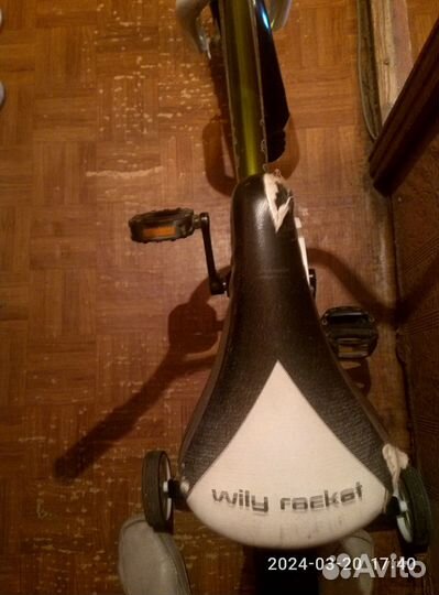 Детский четырехколесный велосипед бу