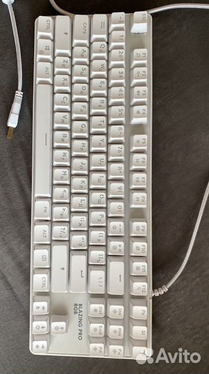 Игровая механическая клавиатура