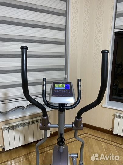 Эллиптический тренажер