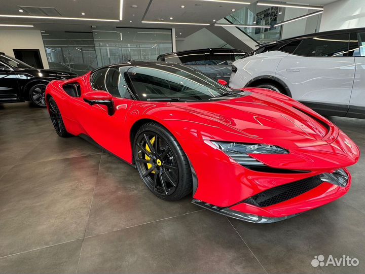 Ferrari SF90 Stradale 4.0 AMT, 2022