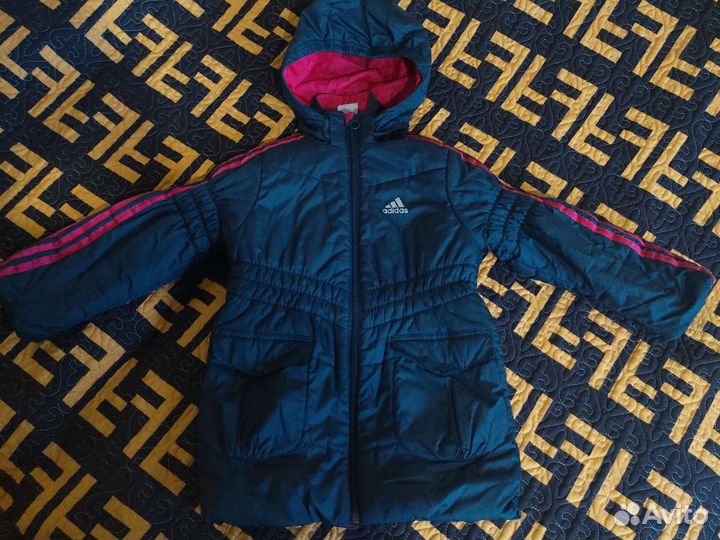 Куртка на девочку