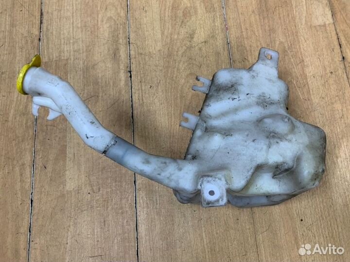 Бачок омывателя Opel Omega B