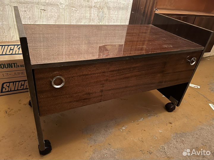 Тумбочка под TV