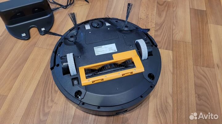 Робот пылесос Starwind новый